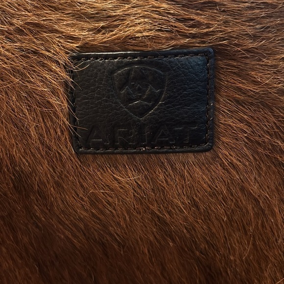 ARIAT Scarlett Fringe Cow Hide Tote - Picture 4 of 7